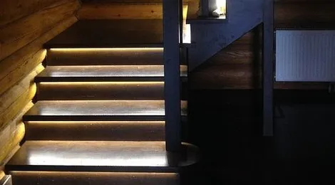 Светодиодная подсветка лестниц